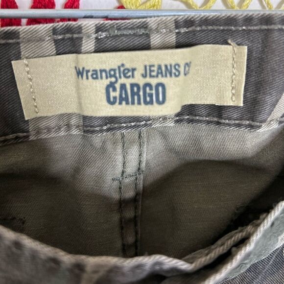 WRANGLER Jeans Cargo Camo Pants / Size 40 X 28 - Picture 3 of 15